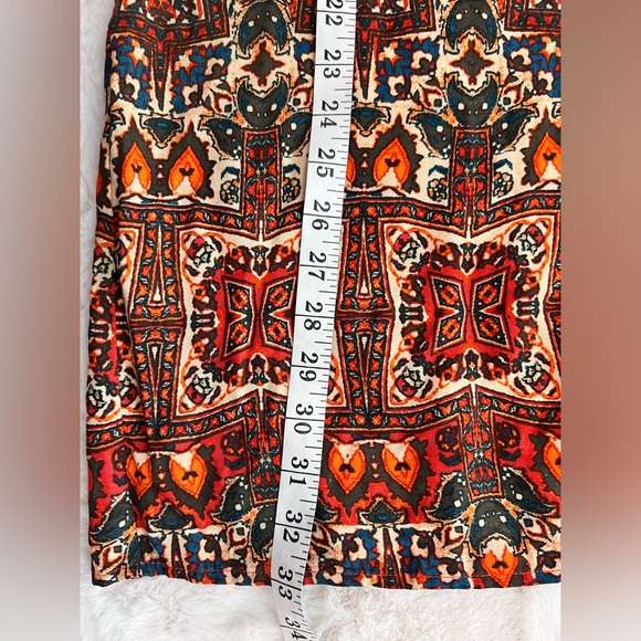 NWT: Urban Outfitters Boho Indie Tribal Pattern Size Medium - Picture 8 of 10